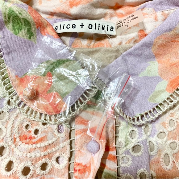 NWOT Alice + Olivia Embroidered Eyelet Blouse - Picture 9 of 10